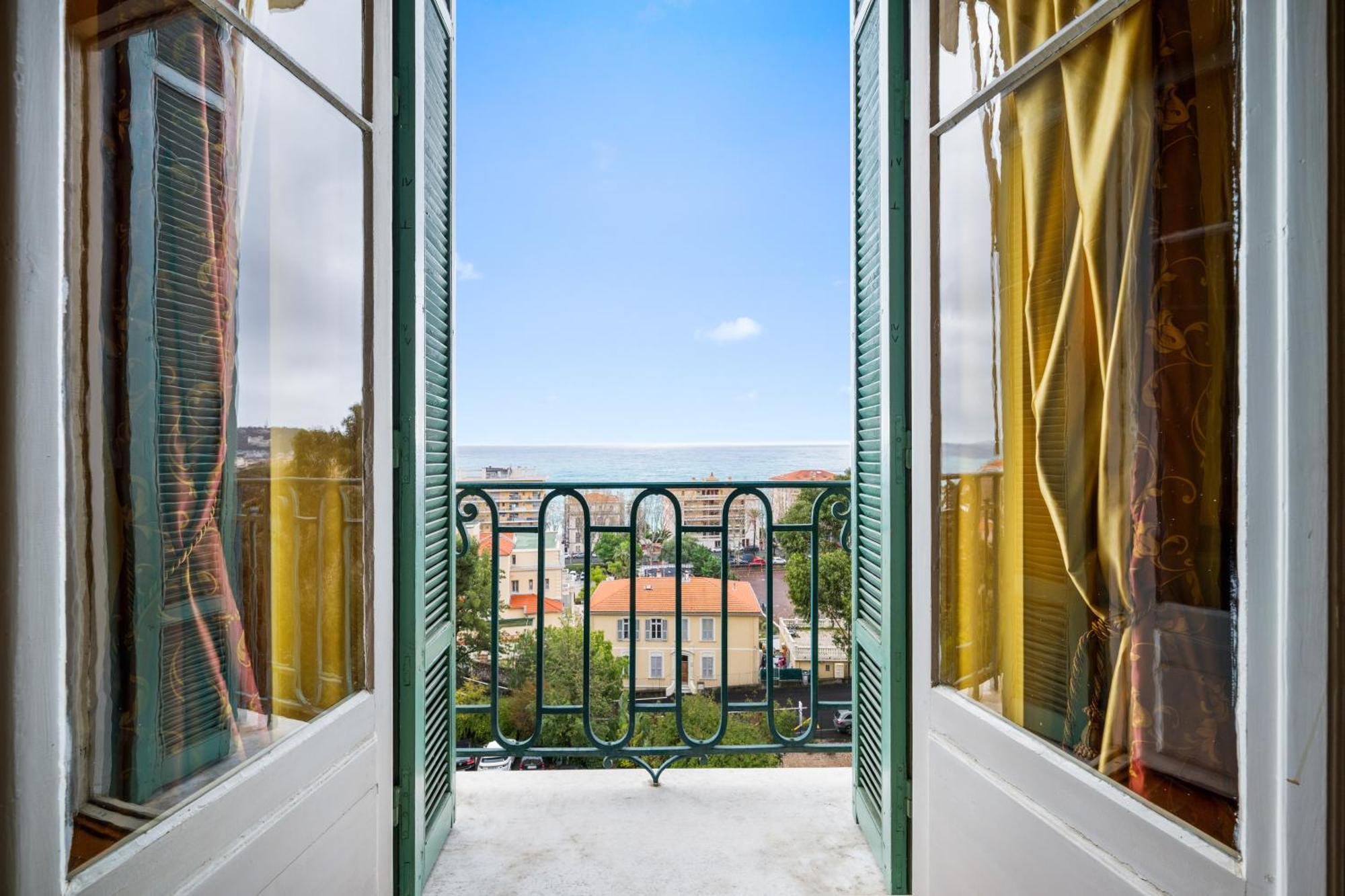 شقة Le Coq Tersling - Residential Parking - Ac - Sea View مينتون المظهر الخارجي الصورة